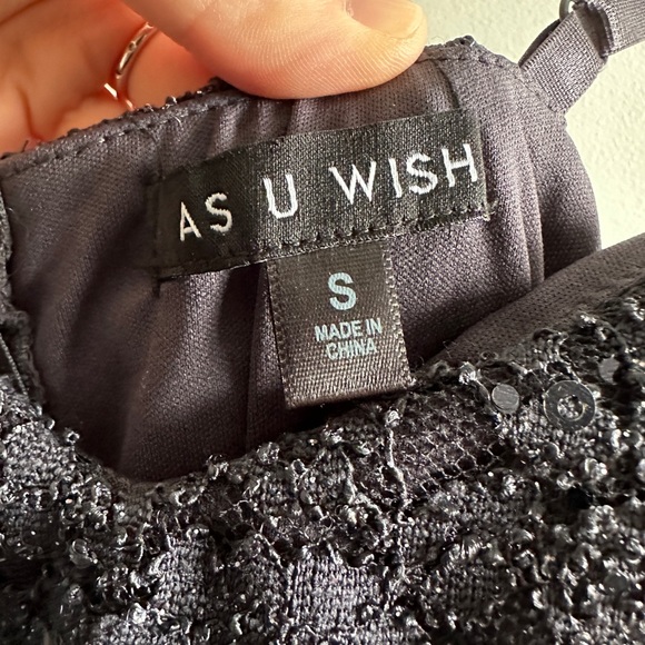 Formal Dress - Picture 3 of 3